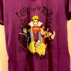 NWOT Disney Store Womens Purple short sleeve v-neck sleep shirt.